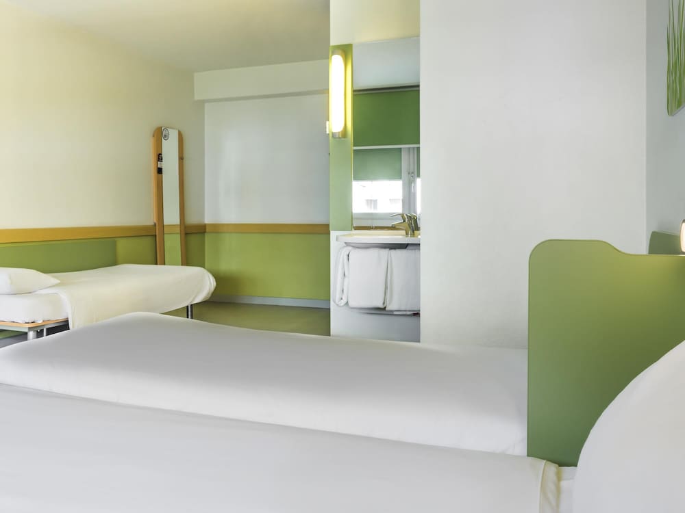 Ibis Budget Warszawa Reduta 53/54