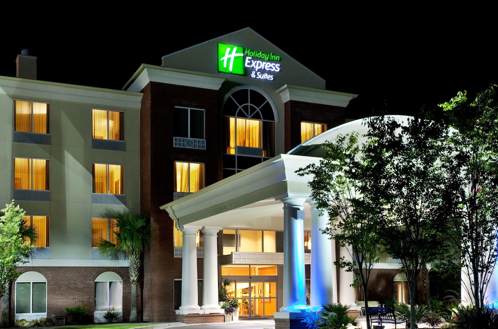 Holiday Inn Express Hotel And Suites Charleston North 1/56