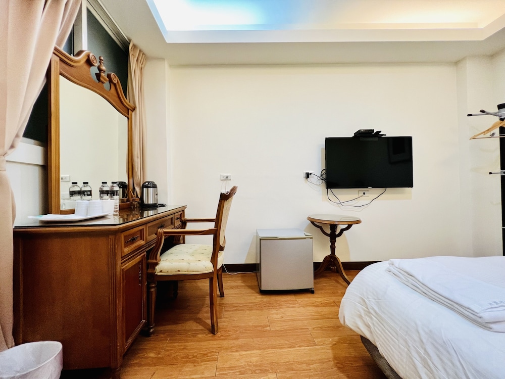 Mucha Hotel 33/54