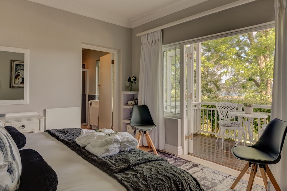 Roseroc Boutique Guest House 52/82
