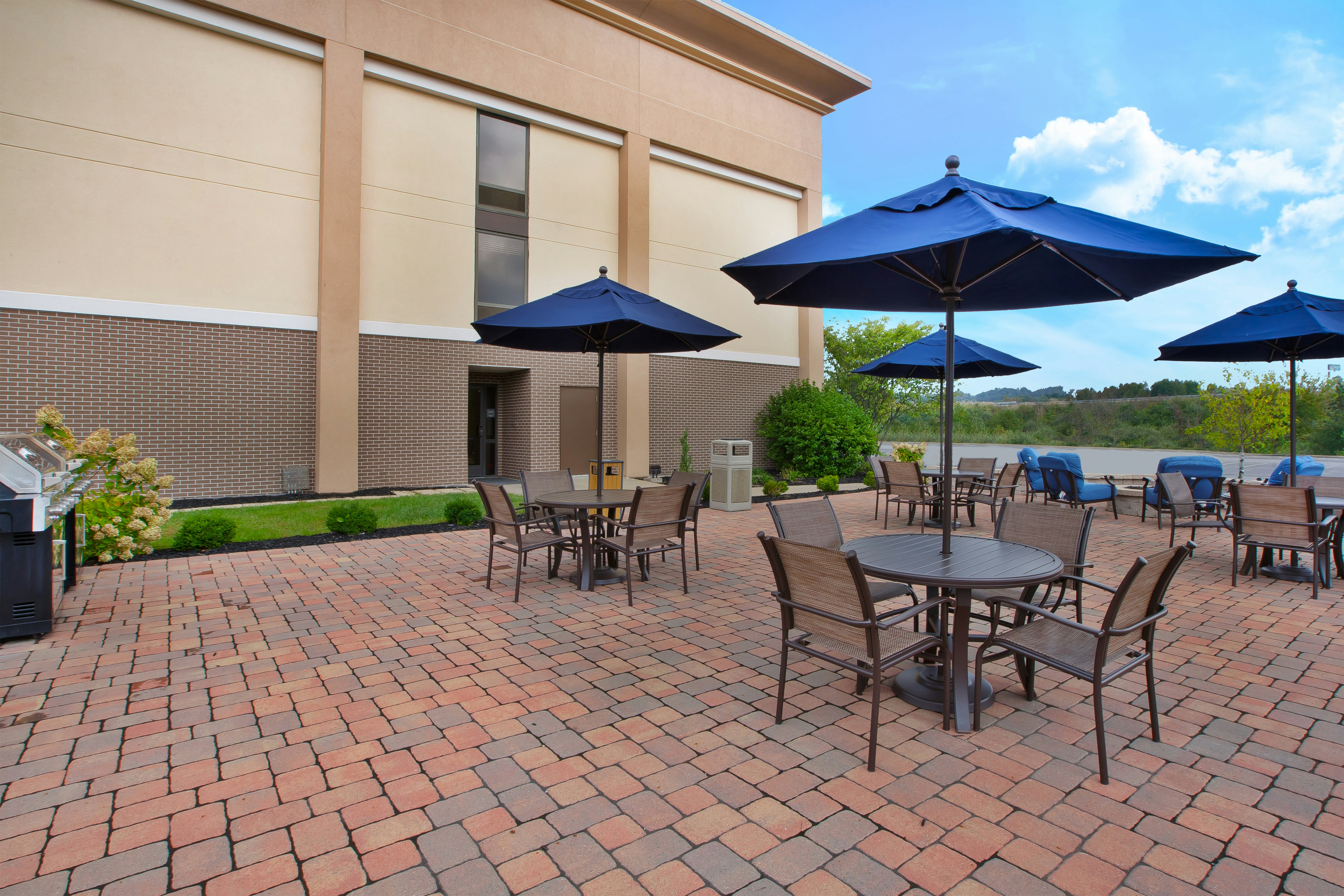 Hampton Inn Marietta 48/58