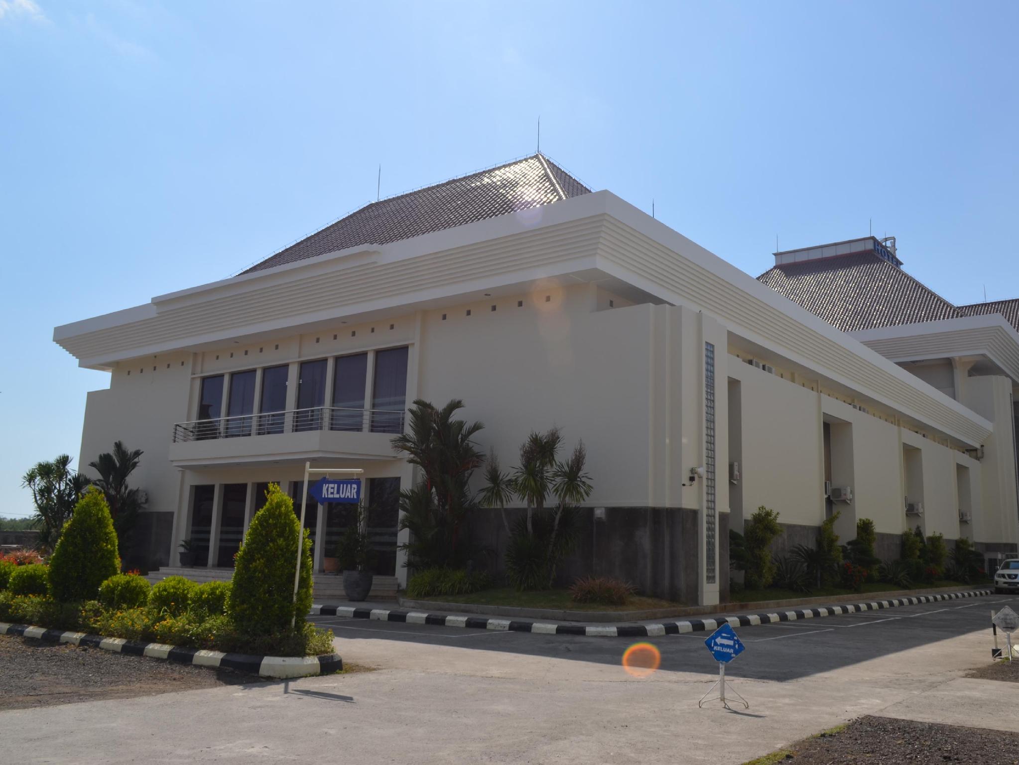 Regina Hotel Pemalang 5/32