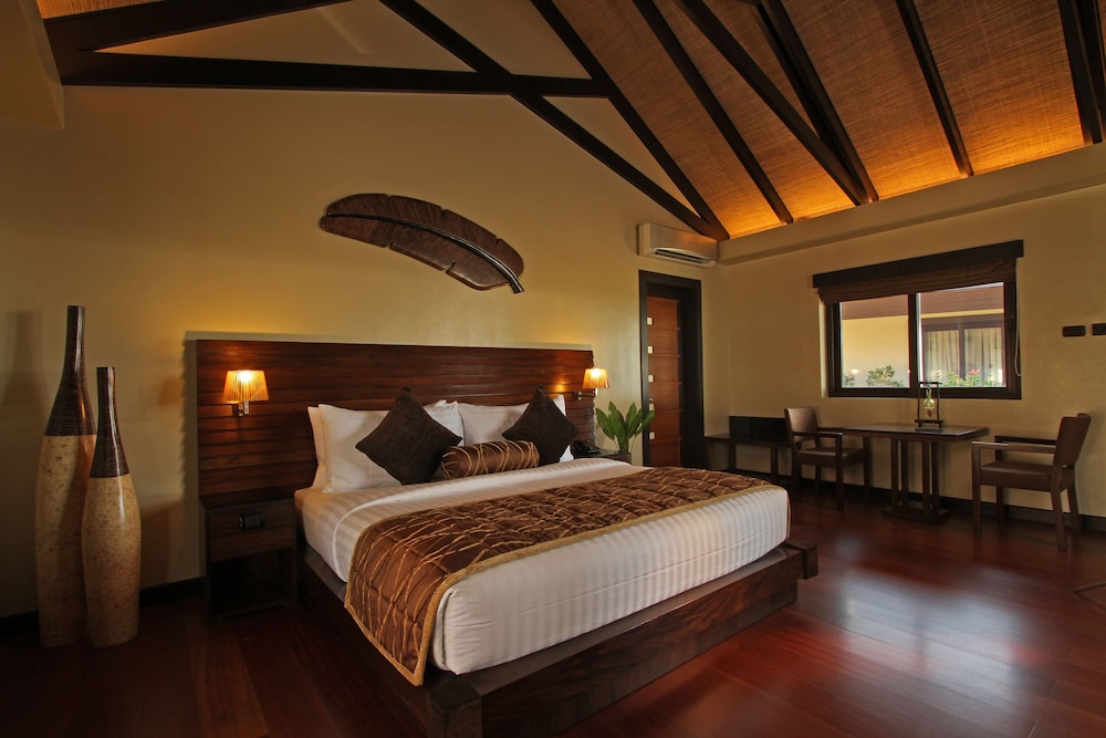 Two Seasons Coron Island Resort 8/50