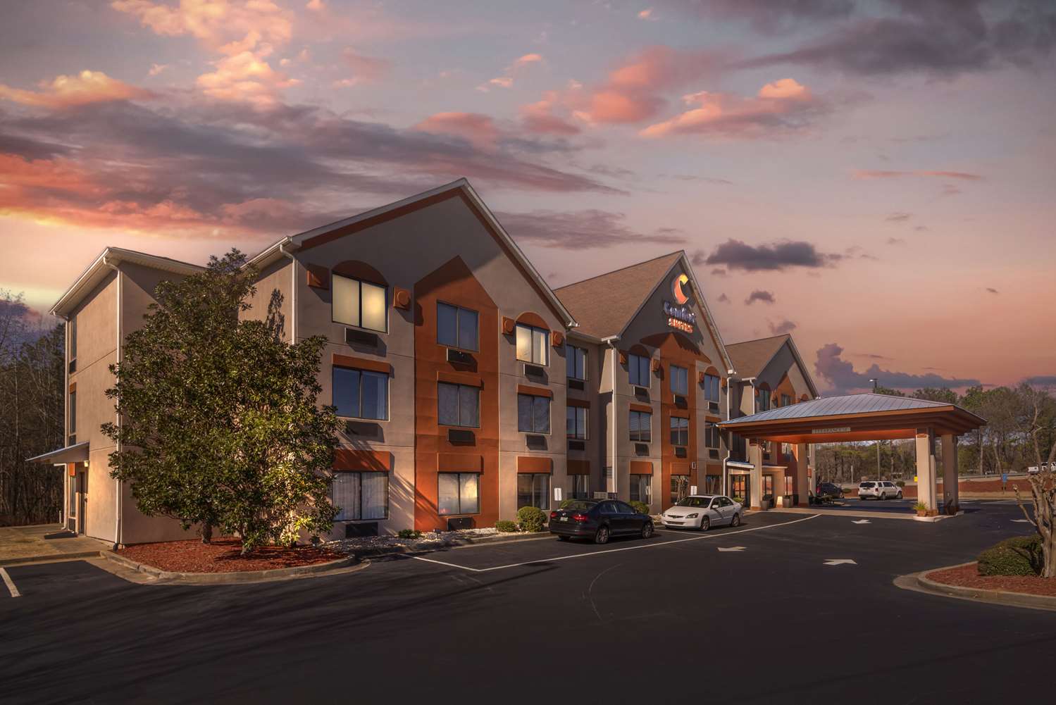 Comfort Suites Northside Hospital Gwinnett 2/47