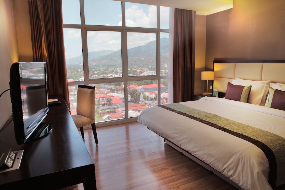 FOX Hotel Gorontalo 14/45