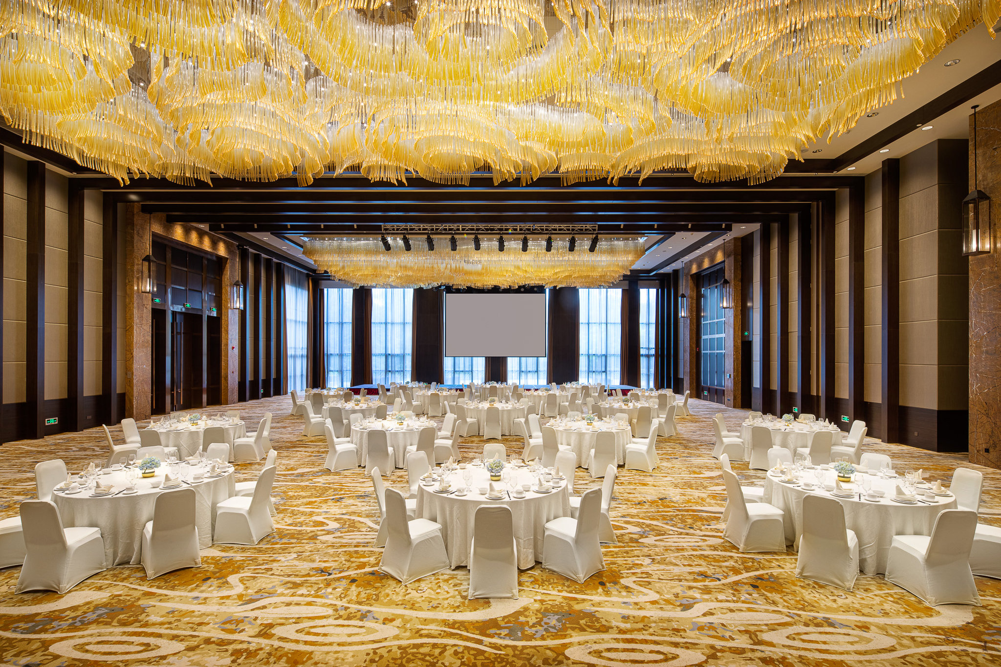CROWNE PLAZA RESORT CHANGBAISHAN HOT SPRING 35/50