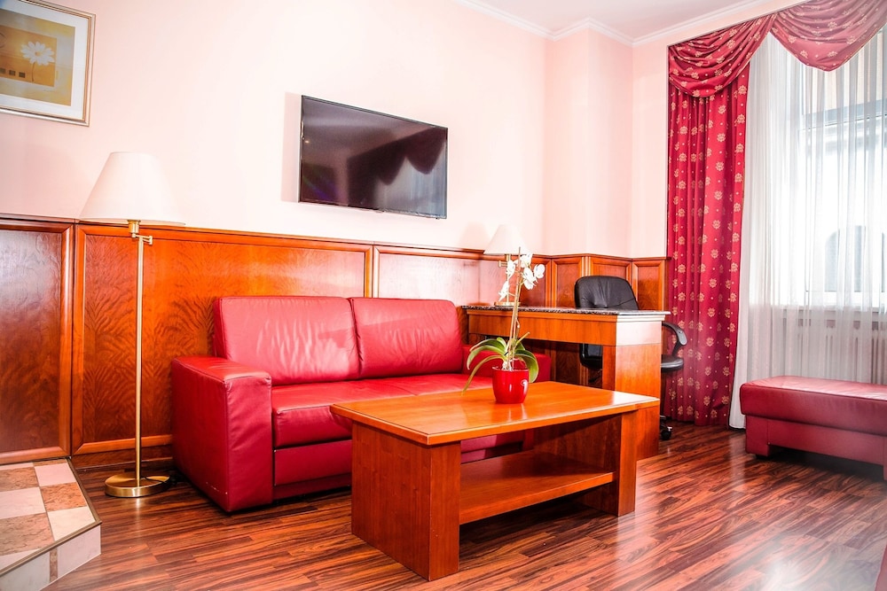 Corvinus Pension 42/59