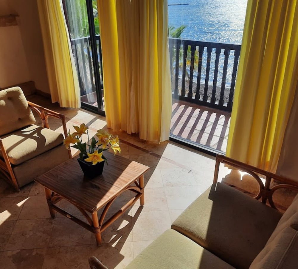 Hotel Playa De Cortes 33/61