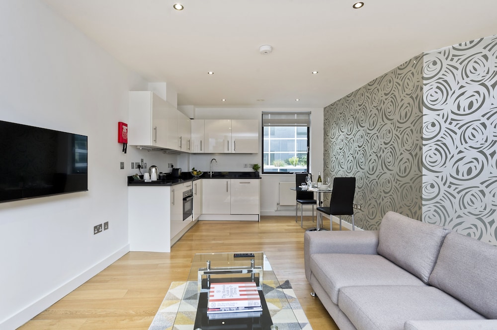 Red Lion Court by City2Stay 32/41