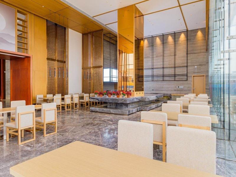 GreenTree Eastern Nanning Guangxi Sports Center Subway Station Hotel 32/38
