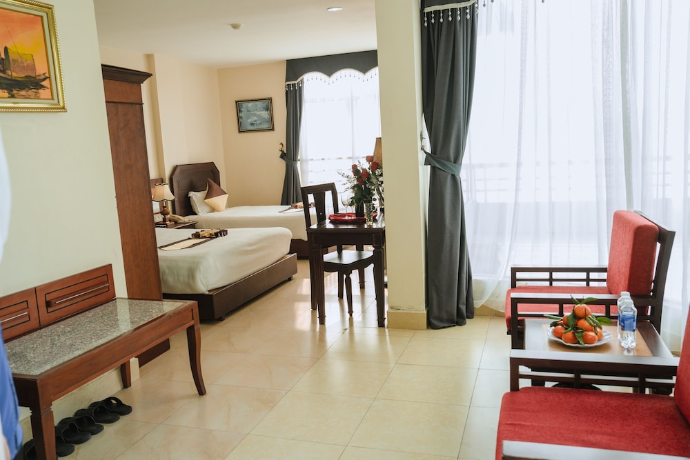 Hung Long Harbour Hotel 29/58