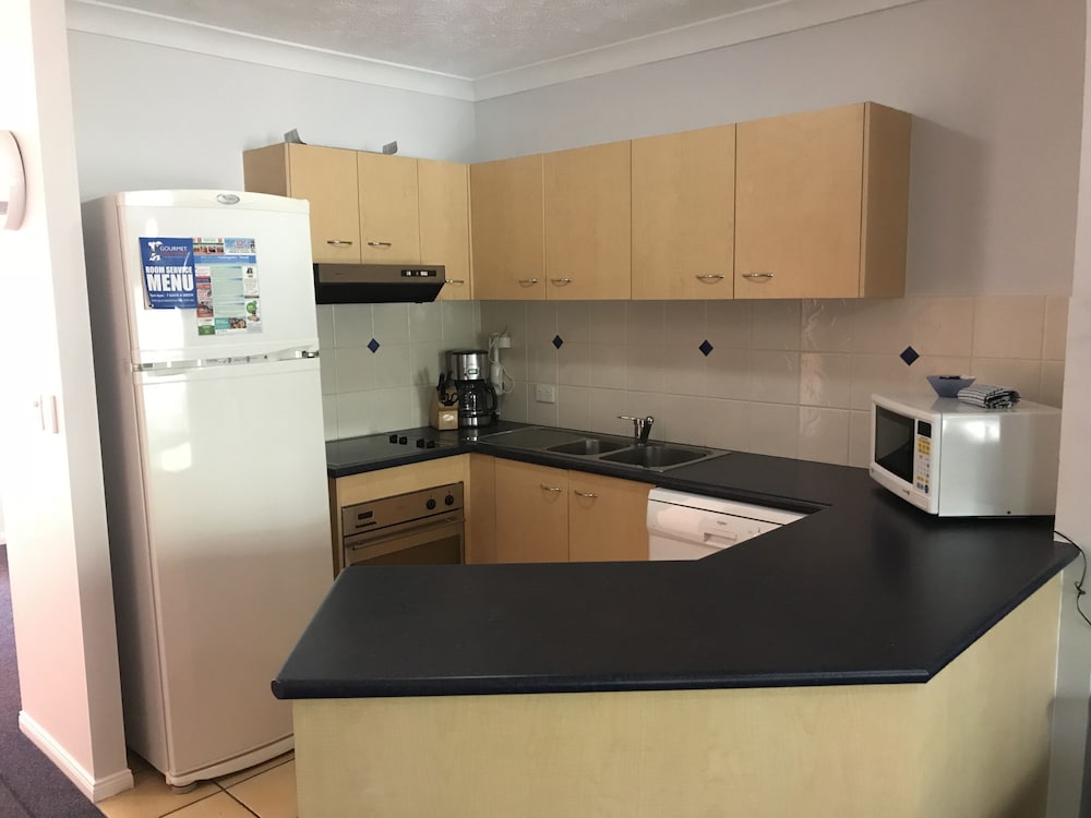 Bella Mare Beachside Apartments 17/77