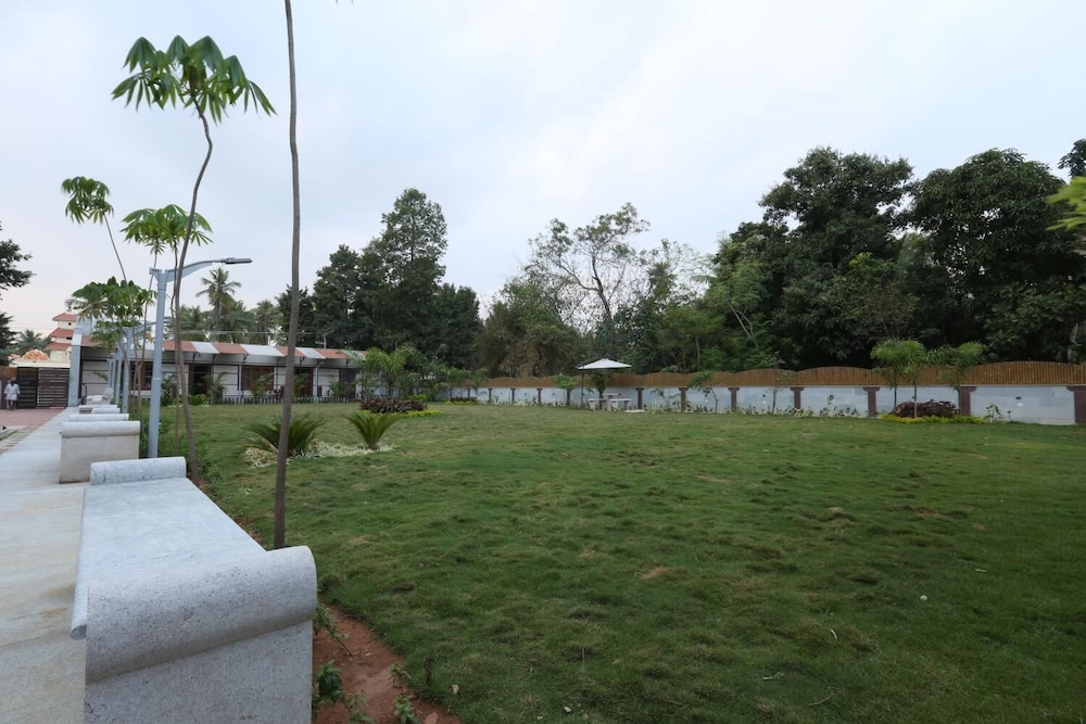 Kyriad Prestige Mayapuri Amira 49/50