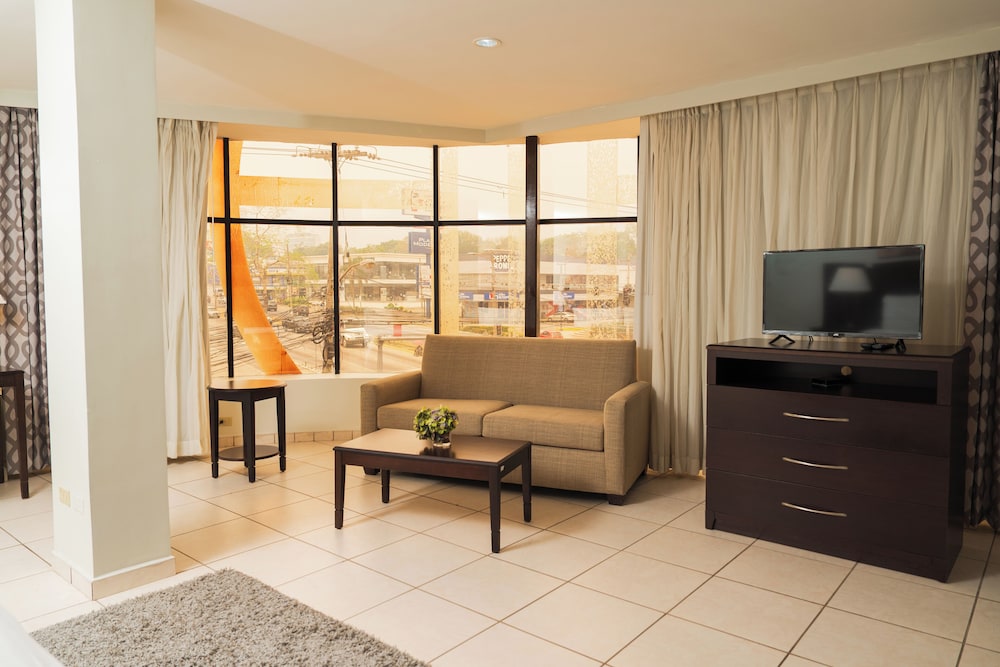 Hotel Los Andes 33/50