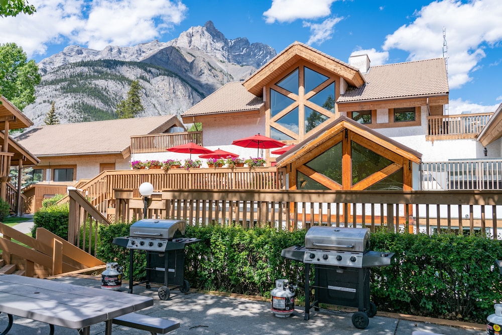 Banff Rocky Mountain Resort 5/63