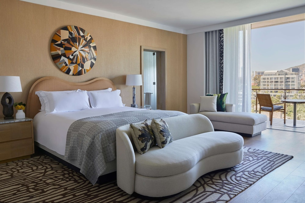 2 BEDROOMS, FAMILY SUITE