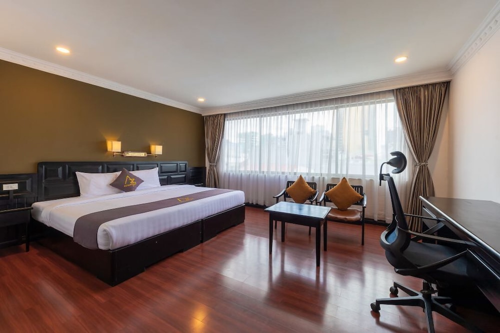 Azumaya Hotel Phnom Penh 16/50