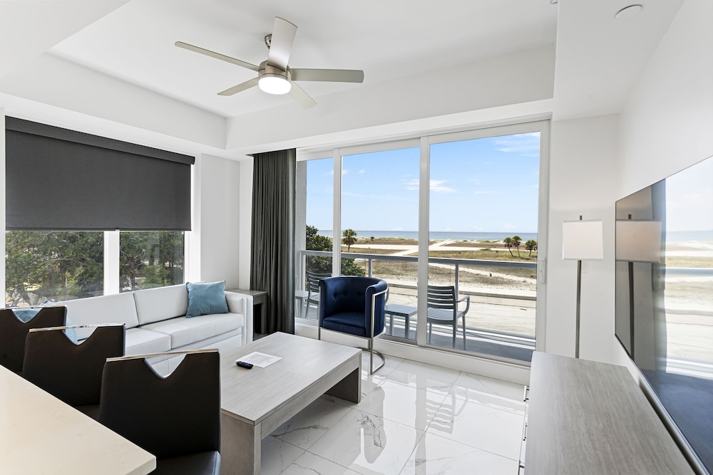 Treasure Island Ocean Club 14/50
