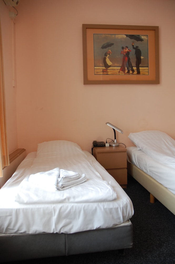 Hotel Freeland 24/57