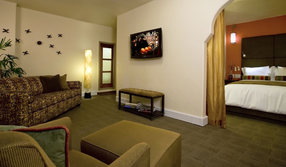 Hotel Andaluz Albuquerque, Curio Collection by Hilton 40/55