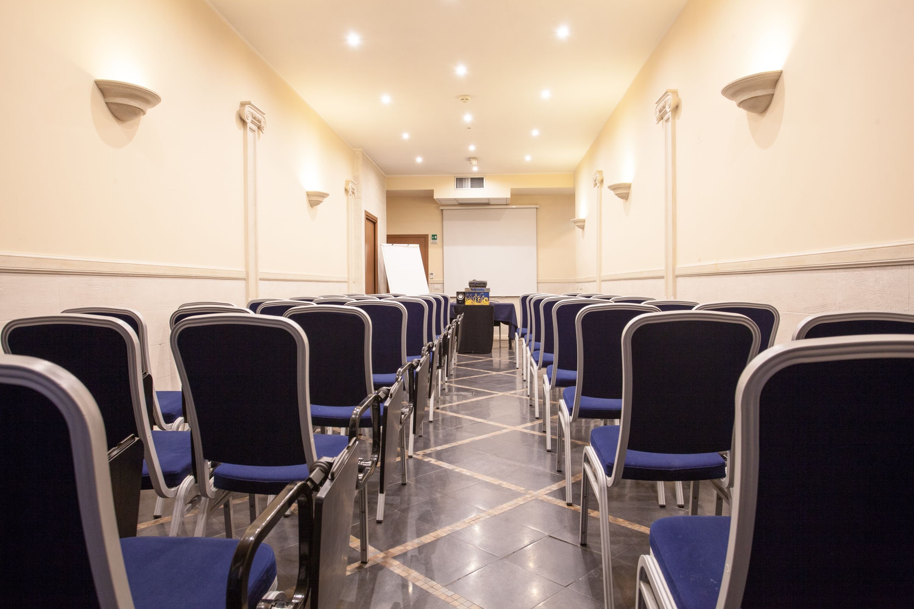 Camelia Hotel 52/56