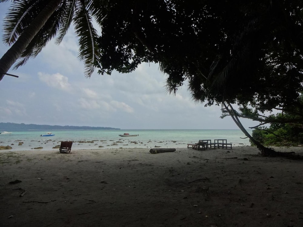 Gold India Beach Resort 20/23
