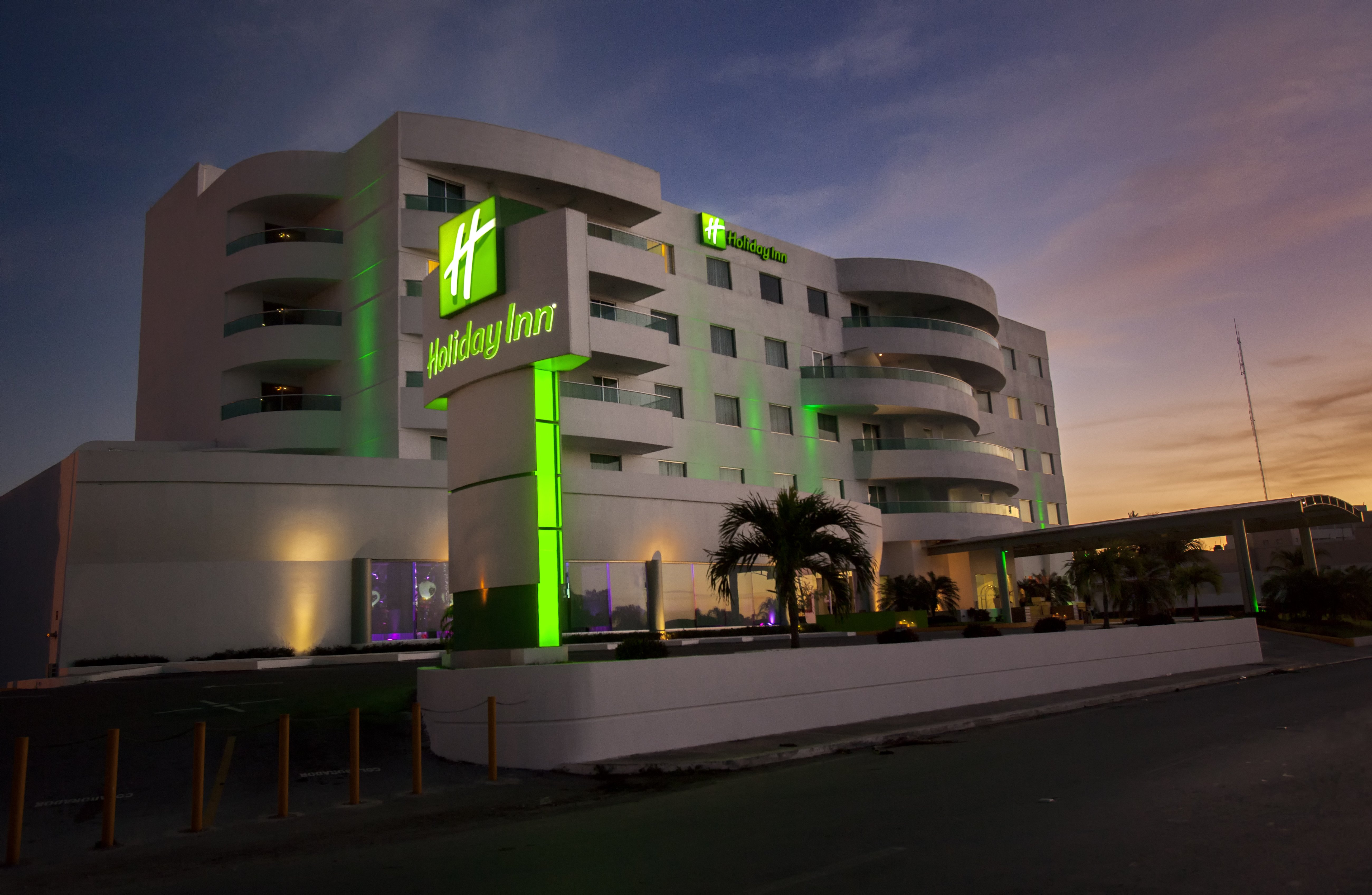 HOLIDAY INN CAMPECHE 6/78