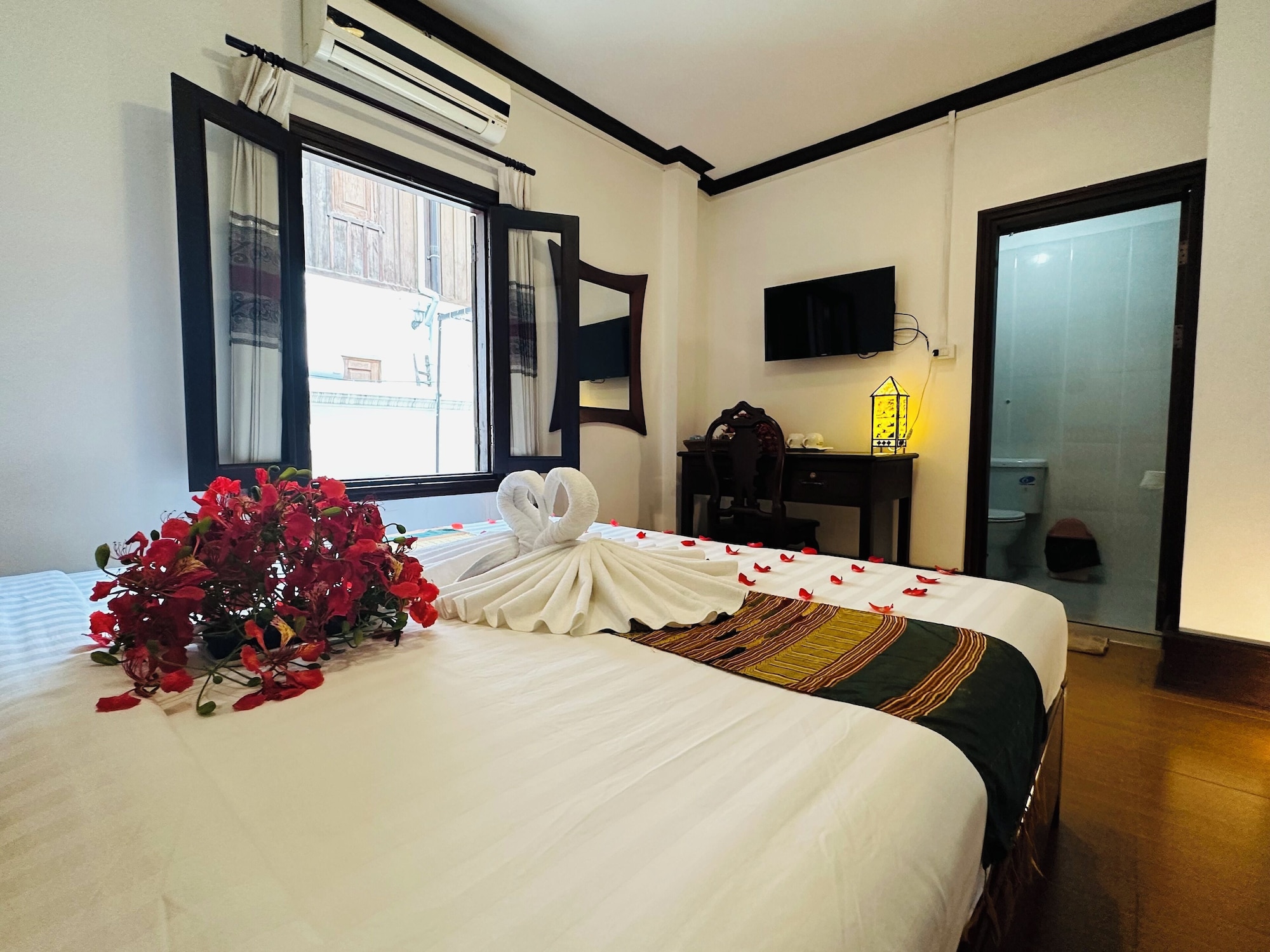 غرفة سوبيريور مفردة بسرير كينج، Thatsaphone Hotel 4/6