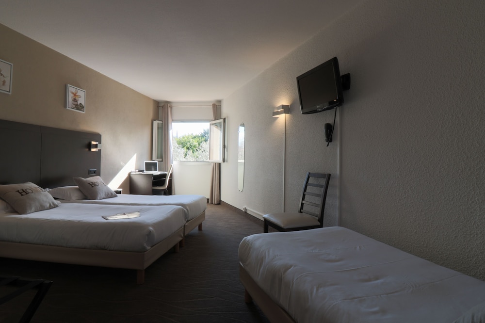 Inter Hotel Le Floreal 33/66