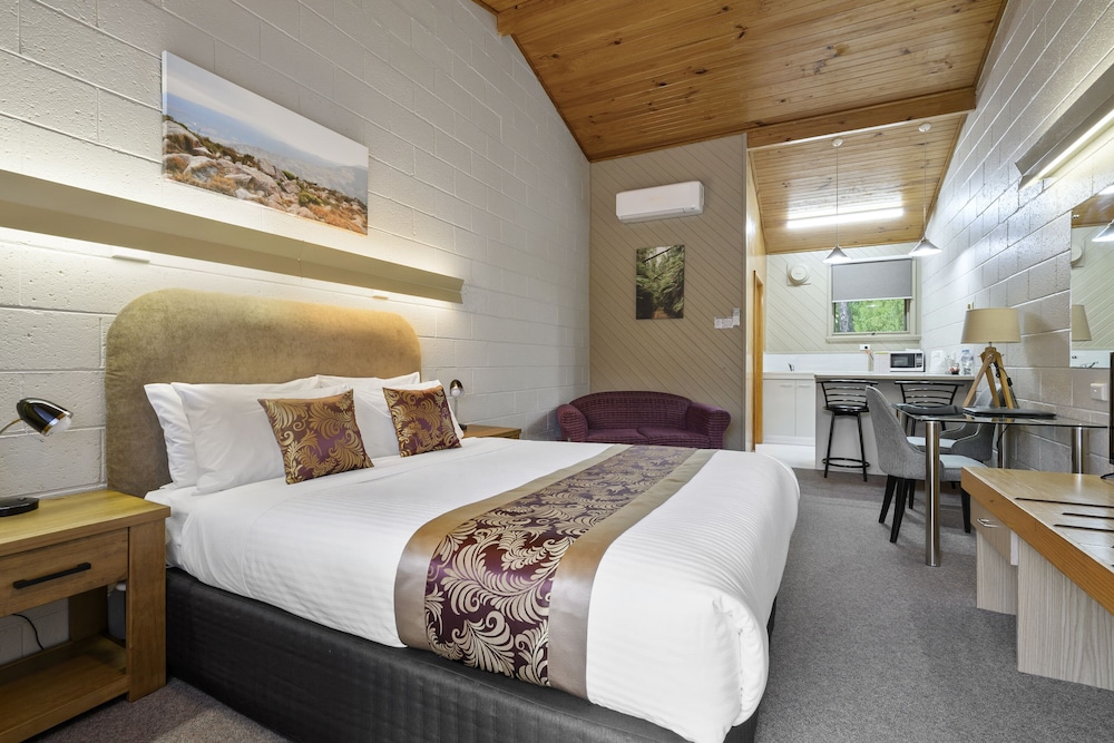 Gold Rush Inn 22/40
