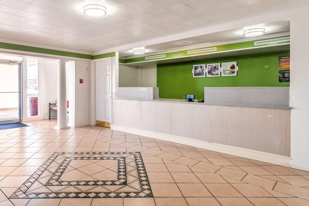 Studio6 Fort Worth, TX - West Medical Center 10/49