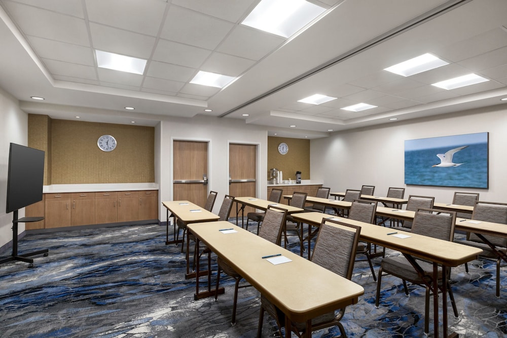 Fairfield Inn & Suites by Marriott Bonita Springs 22/31