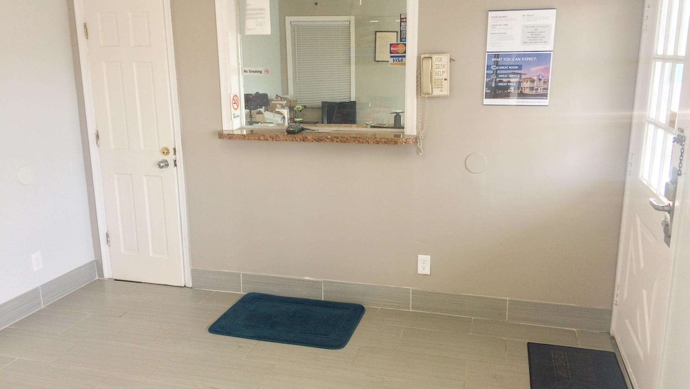 Motel6 Newport News, VA - Fort Eustis 16/21