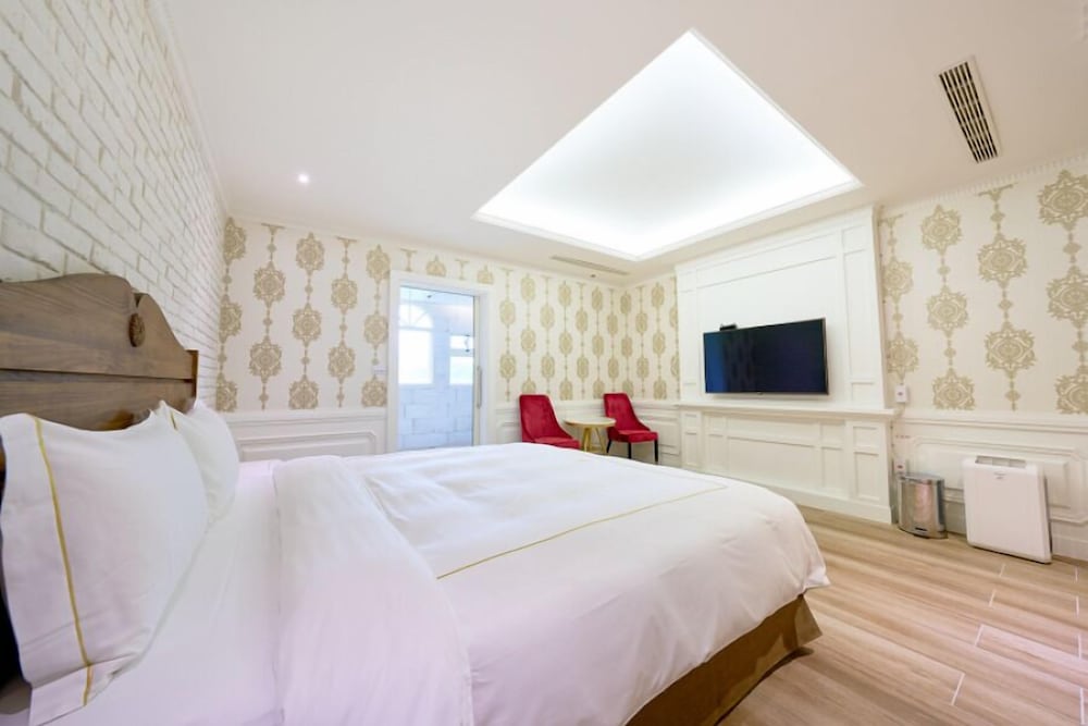 CLASSIC, DOUBLE BED