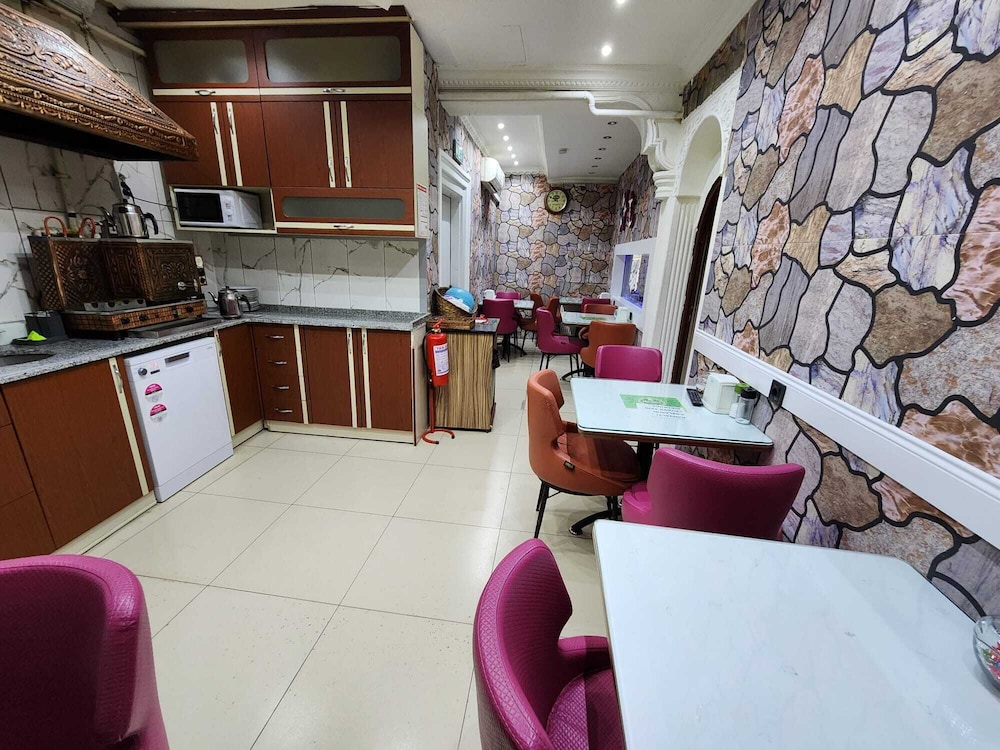 Mevlevi Hotel 35/50