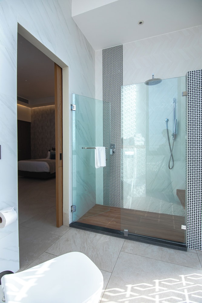Becquer Hotel Guadalajara 50/50