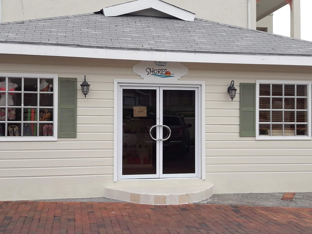 Bay Gardens Beach Resort and Spa in GROS ISLET