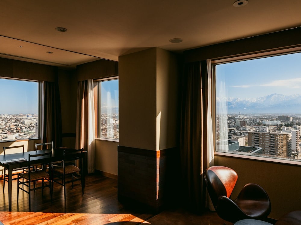 Oarks Canal Park Hotel Toyama 34/44