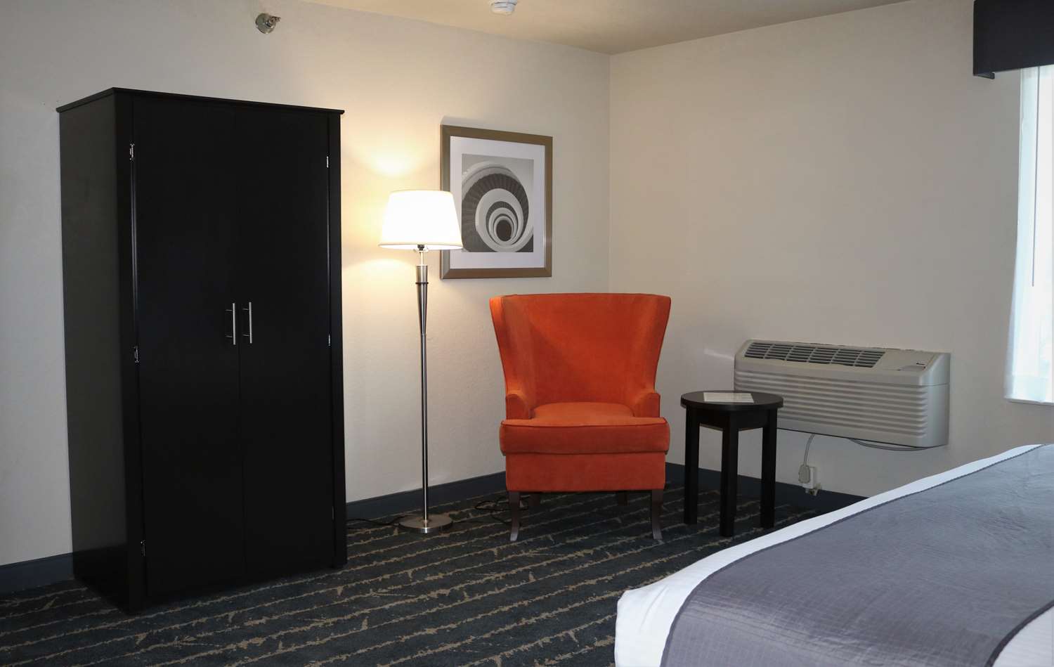 Best Western Fostoria Inn & Suites 10/18