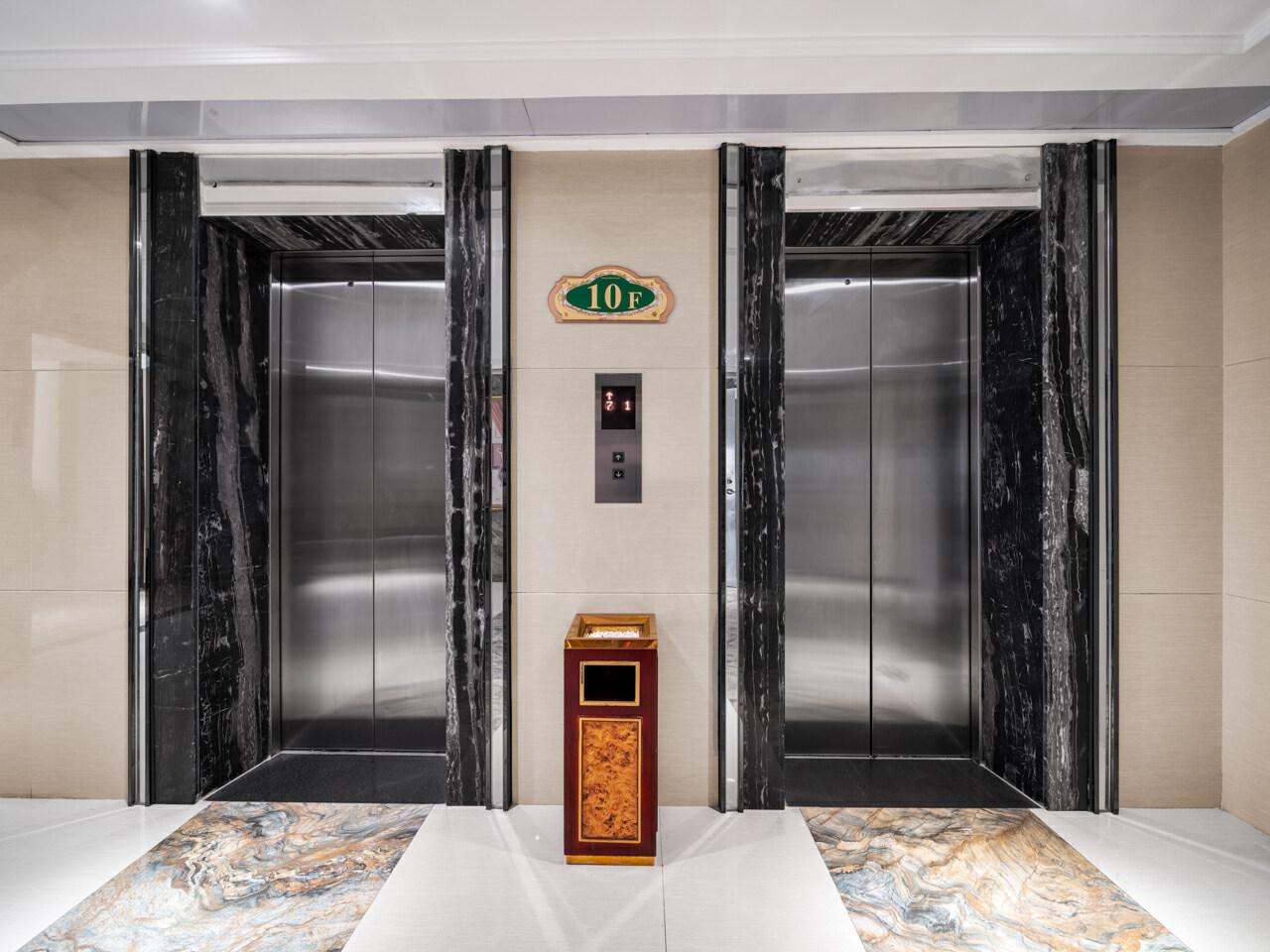 The BLD International Hotel photo3