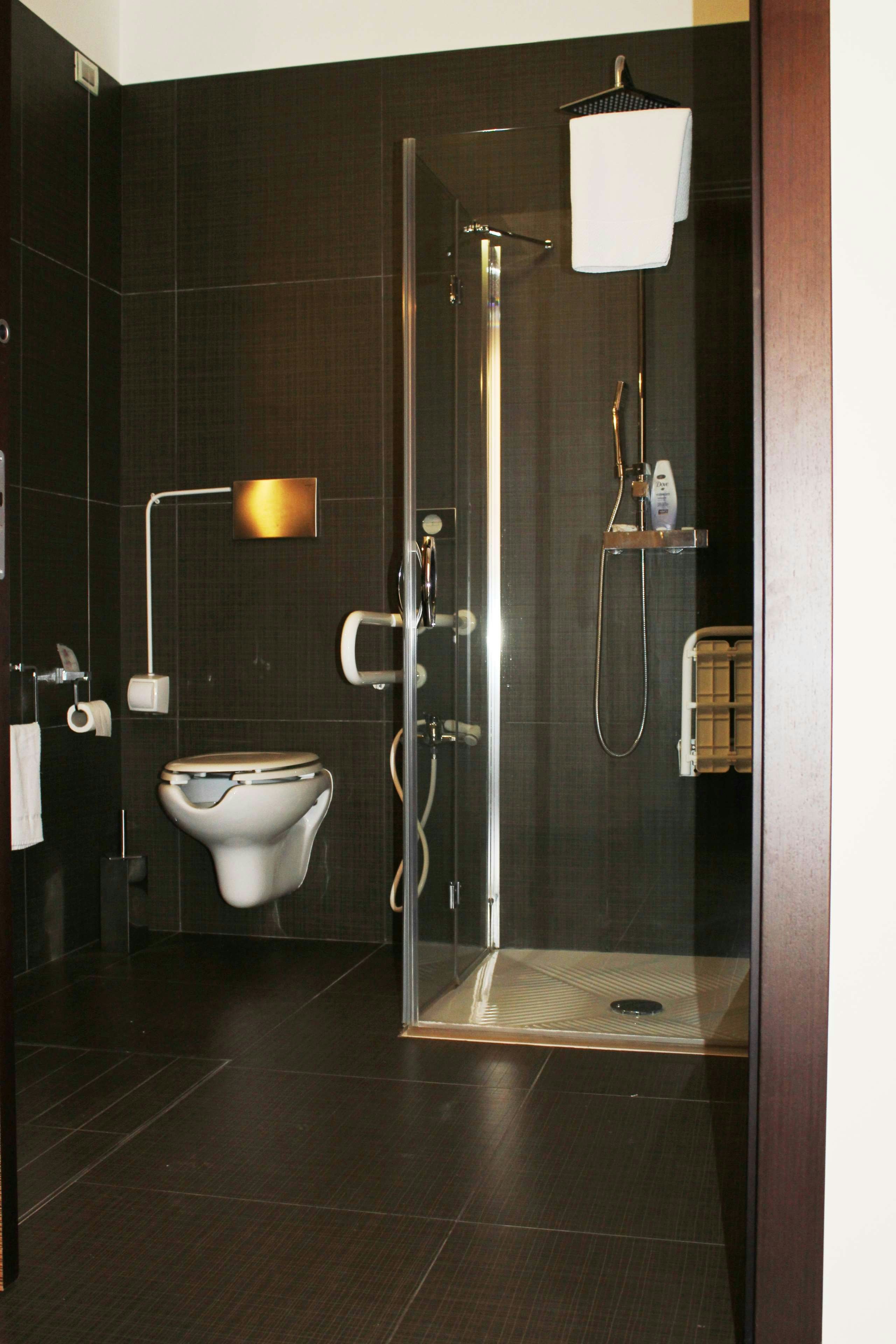 Hotel 33 Baroni 48/50
