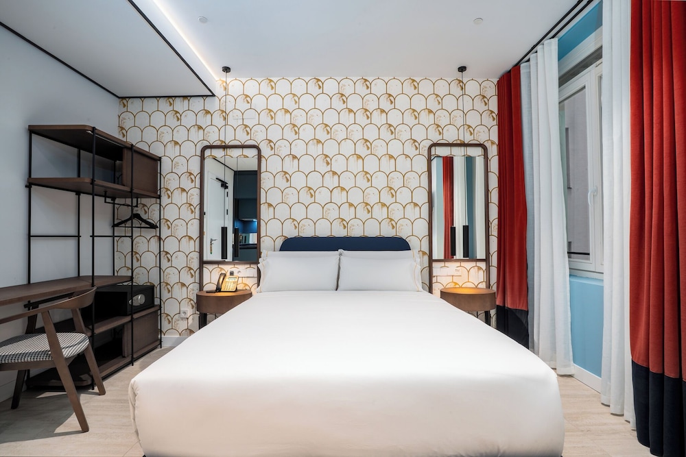 Smartrental Collection Gran Via Centric 15/50