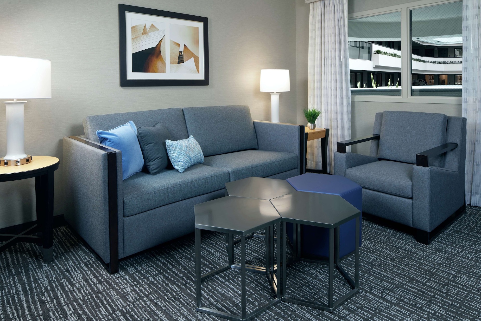 lounge