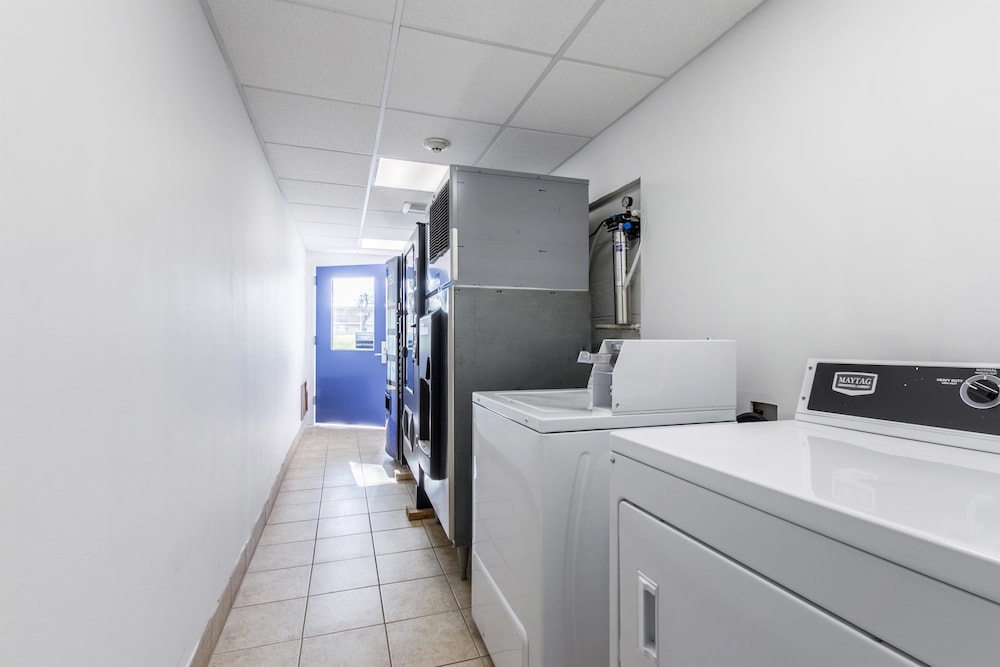 Motel6 New Brunswick, NJ 22/42