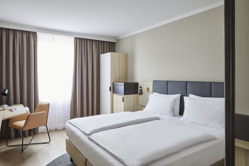 Crowne Plaza Hamburg - City Alster 13/82