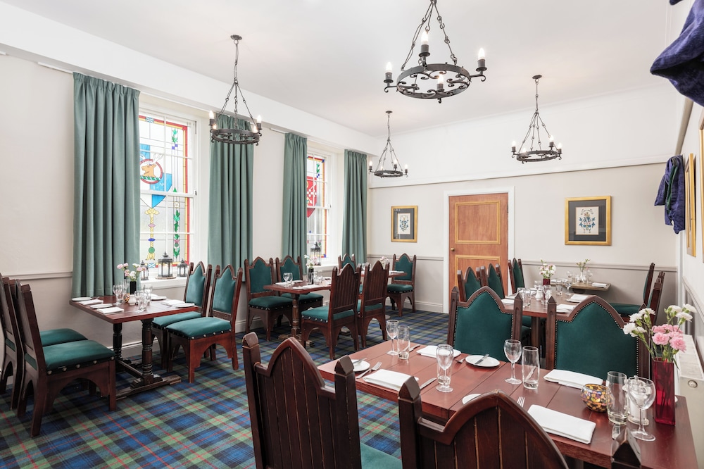 Tulloch Castle Hotel 47/67