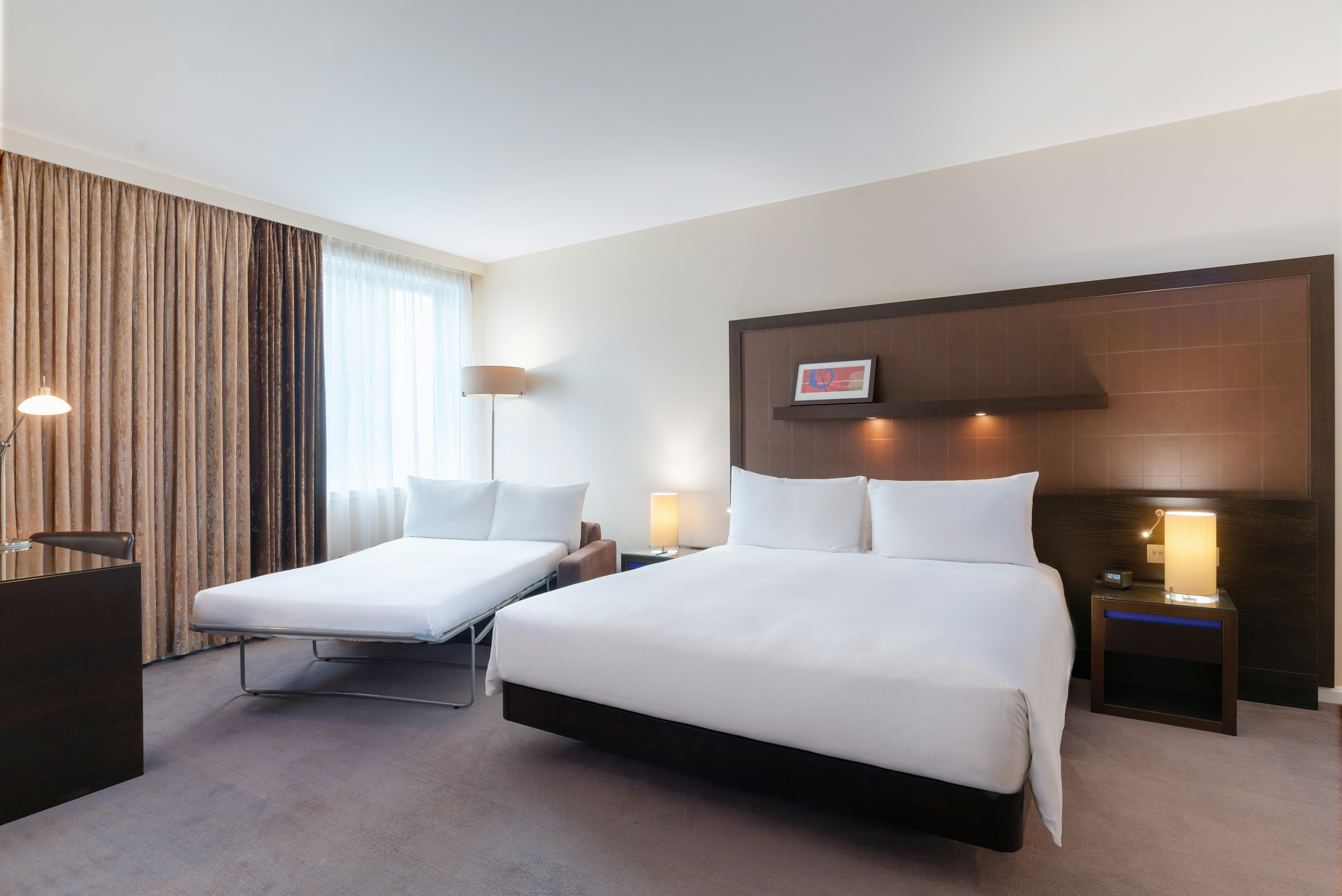 Hilton London Canary Wharf 23/74