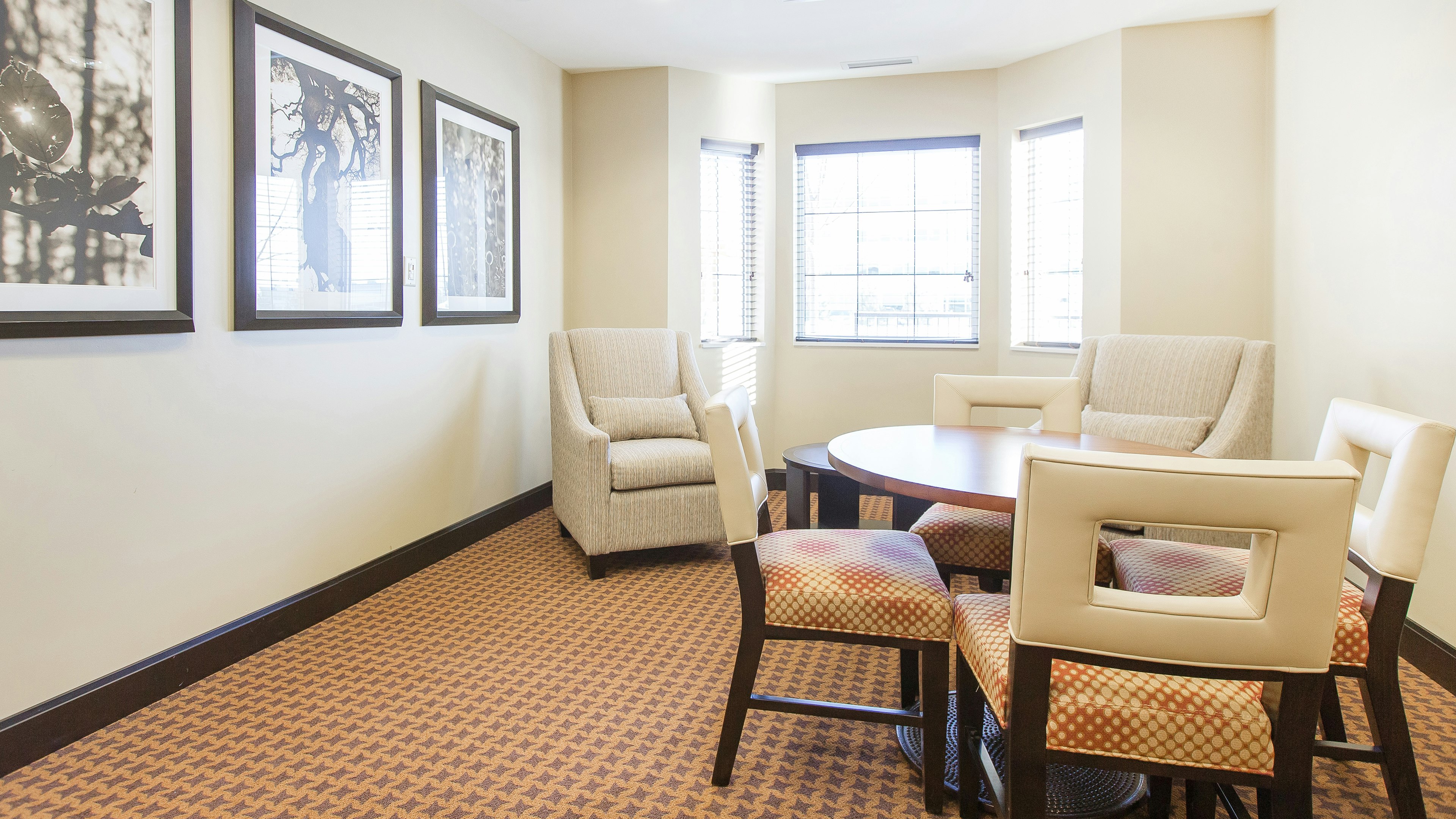 Staybridge Suites West Edmonton 52/78