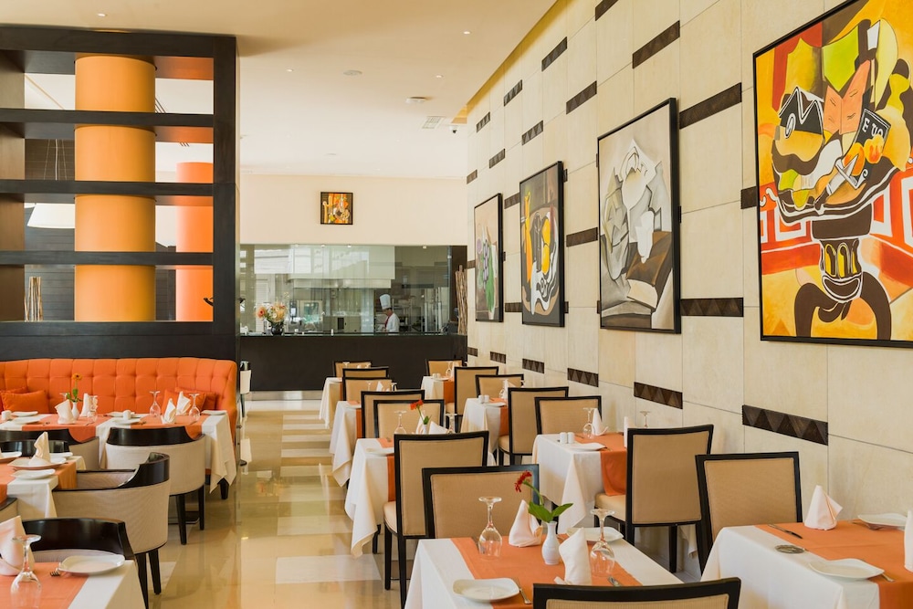 Le Corail Suites Hotel 31/43