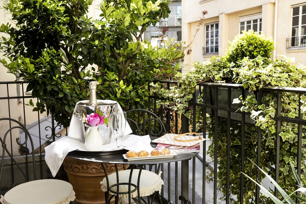 Arioso Hotel 55/60